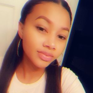 Meet your Posher, Ixa